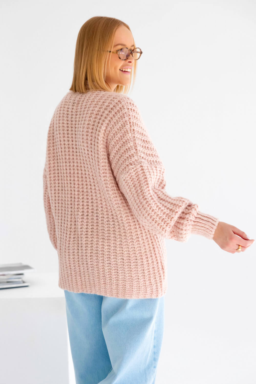 Weiche Wollmischungs-Strickjacke in Puderfarbe für Alltag und Freizeit