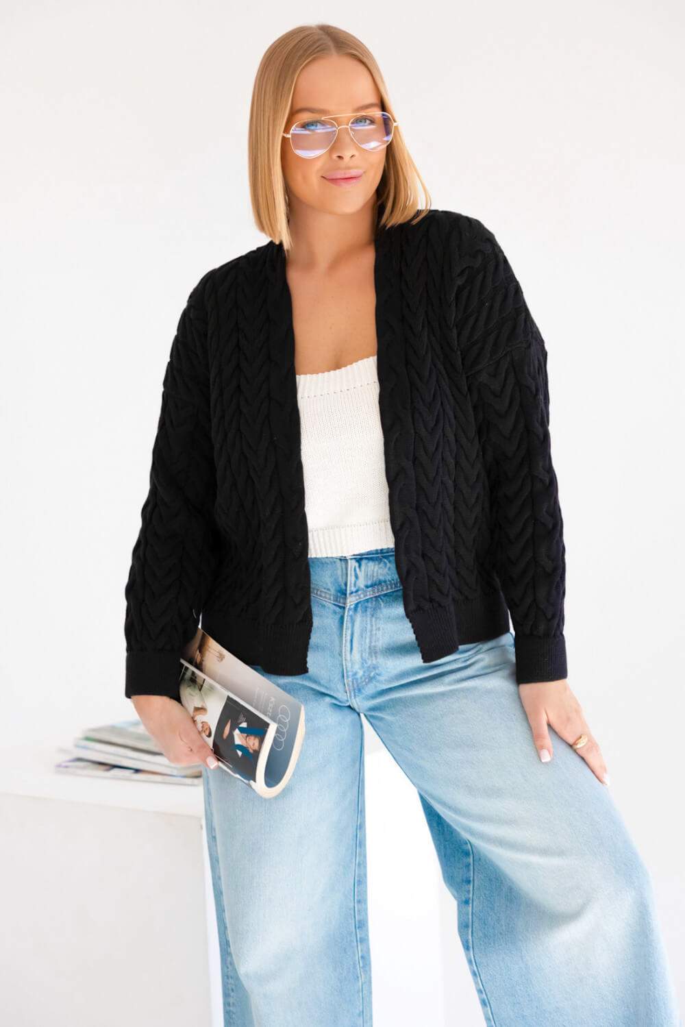 Damen Zopfmuster schwarze Strickjacke