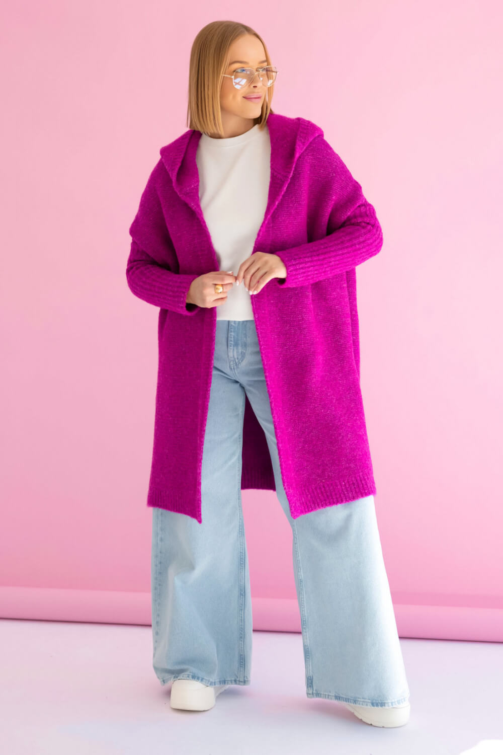 Oversize-Mantel in Magenta mit präzise ausgearbeiteten Bündchen