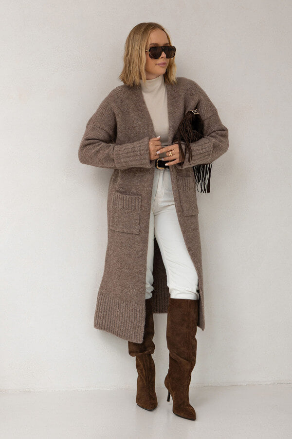 Brauner Oversized Strickmantel