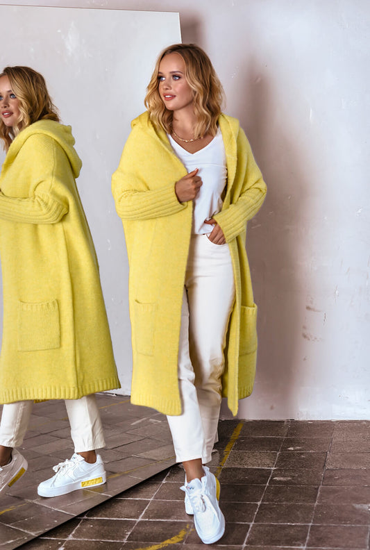 Langer Cozy Cardigan in Gelb mit Taschen und weiter Passform